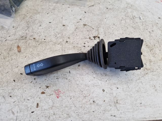 bontott OPEL CORSA C Bal Kormánykapcsoló Irányjelző