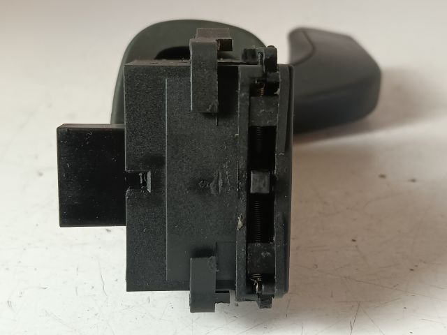 bontott OPEL CORSA C Bal Kormánykapcsoló Irányjelző