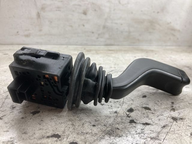 bontott OPEL CORSA C Bal Kormánykapcsoló Irányjelző