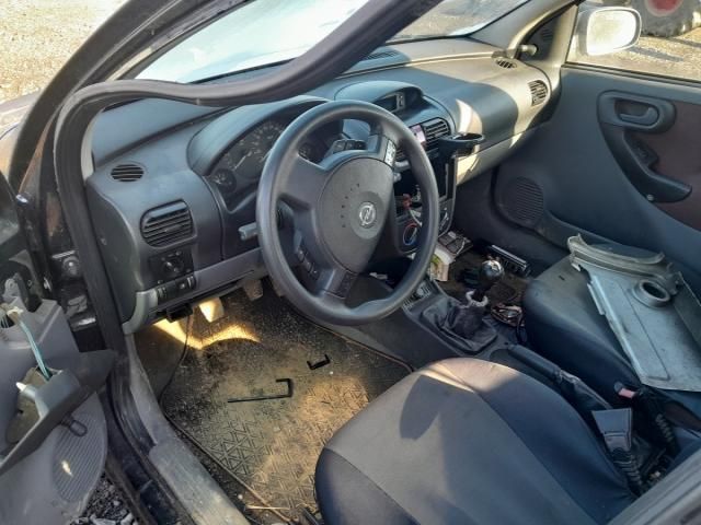 bontott OPEL CORSA C Bal Külső Hátsó Lámpa