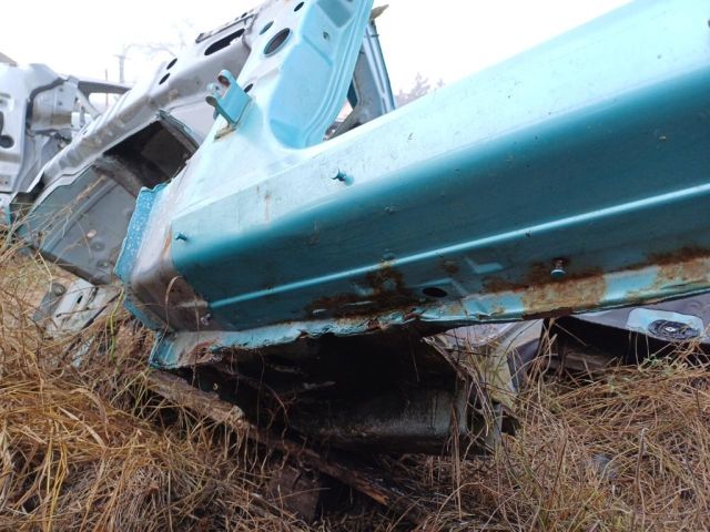 bontott OPEL CORSA C Bal Küszöb