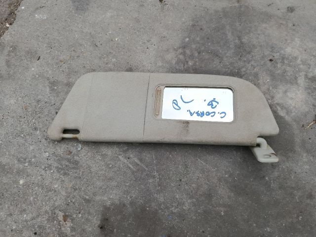 bontott OPEL CORSA C Bal Napellenző