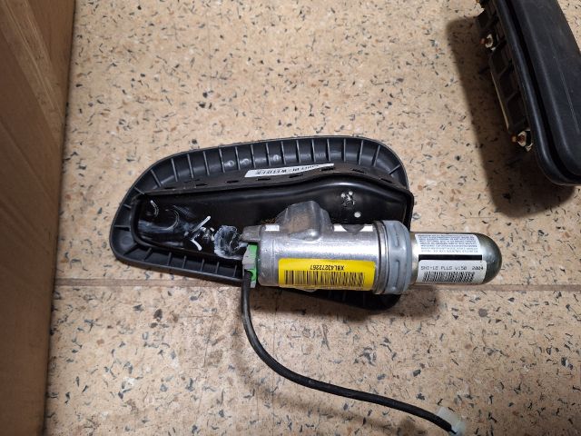 bontott OPEL CORSA C Bal Oldallégzsák