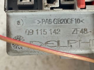 bontott OPEL CORSA C Biztosítéktábla Doboz