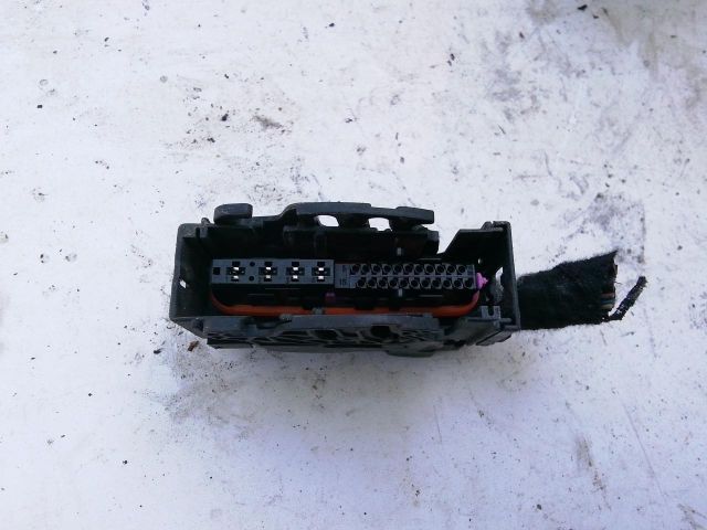 bontott OPEL CORSA C Csatlakozó