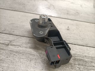 bontott OPEL CORSA C Csomagtér Nyitó Kar / Gomb