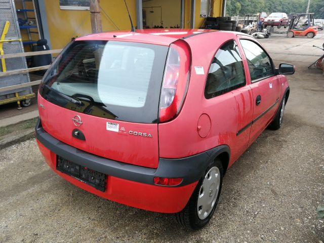 bontott OPEL CORSA C Csomagtér Világítás