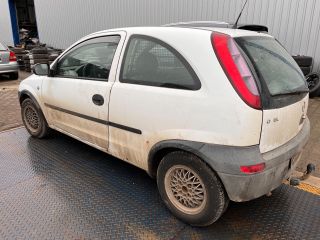 bontott OPEL CORSA C Csomagtérajtó Kárpit