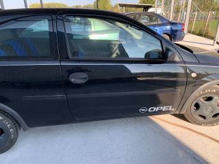 bontott OPEL CORSA C Csomagtérajtó Kilincs