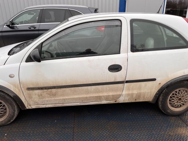 bontott OPEL CORSA C Csomagtérajtó (Részeivel)