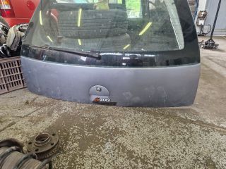 bontott OPEL CORSA C Csomagtérajtó (Részeivel)