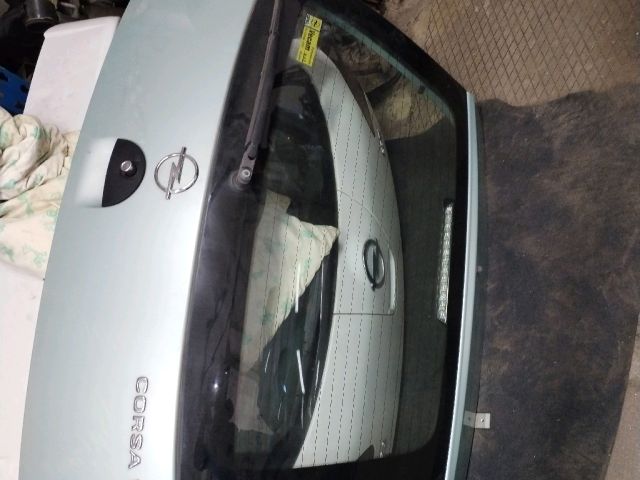 bontott OPEL CORSA C Csomagtérajtó (Üres lemez)