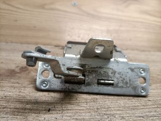 bontott OPEL CORSA C Csomagtérajtó Zárszerkezet