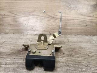 bontott OPEL CORSA C Csomagtérajtó Zárszerkezet