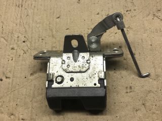 bontott OPEL CORSA C Csomagtérajtó Zárszerkezet