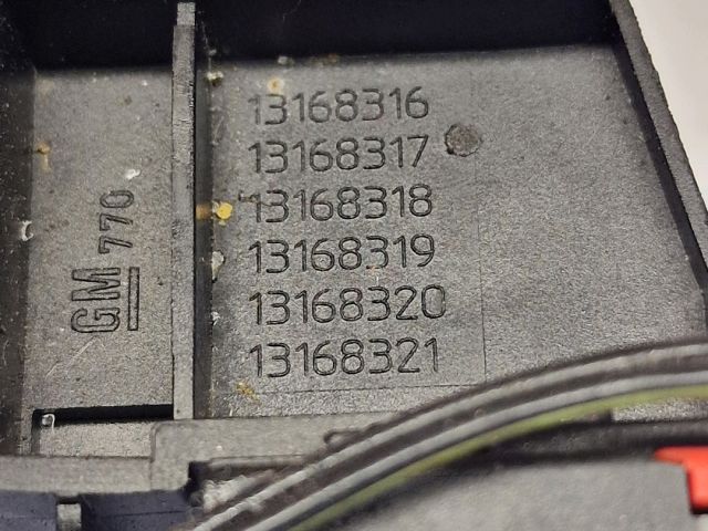 bontott OPEL CORSA C Csomagtérajtó Zárszerkezet