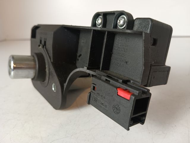 bontott OPEL CORSA C Csomagtérajtó Zárszerkezet