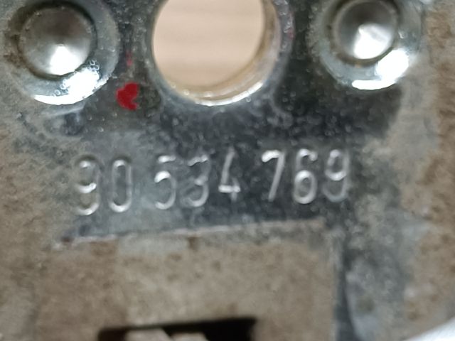 bontott OPEL CORSA C Csomagtérajtó Zárszerkezet