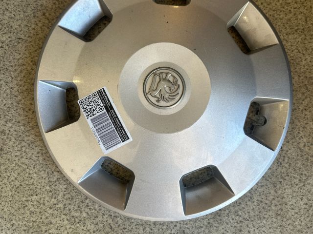 bontott OPEL CORSA C Dísztárcsa (1 db)