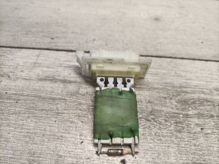 bontott OPEL CORSA C Előtét Ellenállás Fűtőmotor