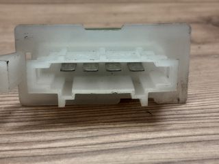 bontott OPEL CORSA C Előtét Ellenállás Fűtőmotor