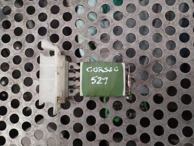 bontott OPEL CORSA C Előtét Ellenállás Fűtőmotor