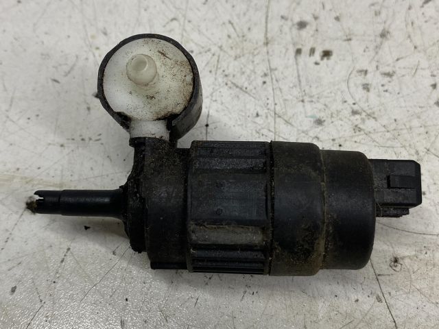 bontott OPEL CORSA C Első Ablakmosó Szivattyú