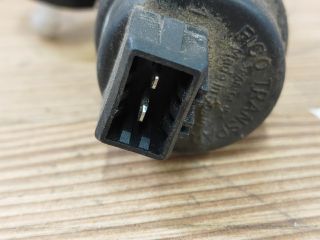 bontott OPEL CORSA C Első Ablakmosó Szivattyú