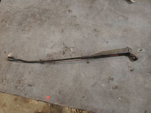 bontott OPEL CORSA C Első Ablaktörlő Kar