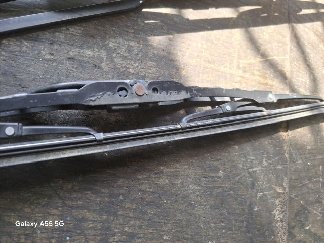 bontott OPEL CORSA C Első Ablaktörlő Kar