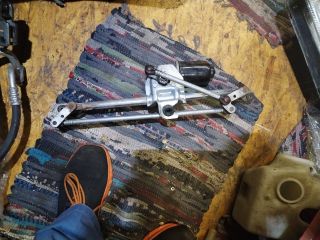 bontott OPEL CORSA C Első Ablaktörlő Szerkezet Motorral