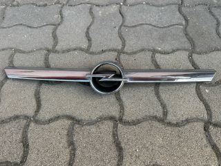 bontott OPEL CORSA C Első Embléma
