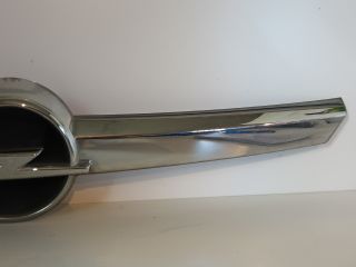 bontott OPEL CORSA C Első Embléma