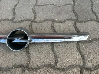 bontott OPEL CORSA C Első Embléma