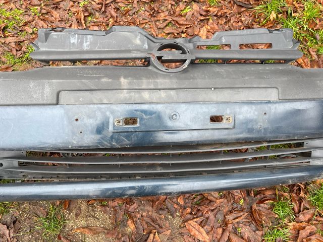 bontott OPEL CORSA C Első Lökhárító (Részeivel)