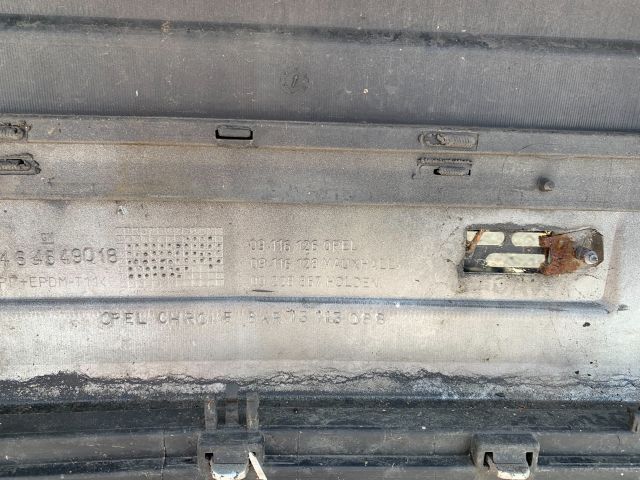 bontott OPEL CORSA C Első Lökhárító (Részeivel)