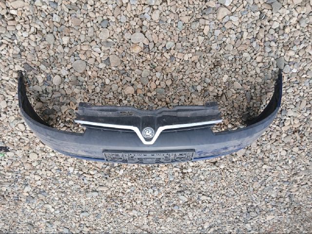 bontott OPEL CORSA C Első Lökhárító (Részeivel)