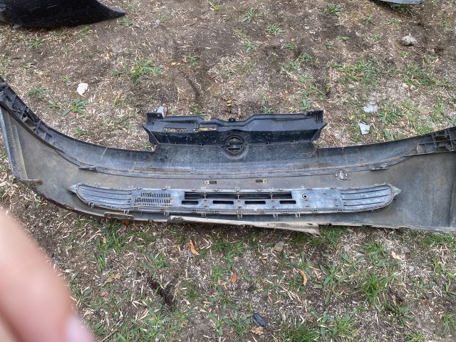 bontott OPEL CORSA C Első Lökhárító (Részeivel)