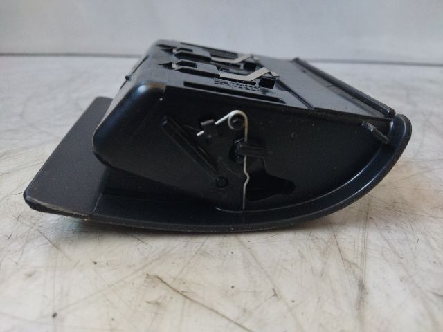 bontott OPEL CORSA C Első Tároló Rekesz