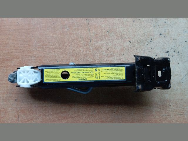 bontott OPEL CORSA C Emelő