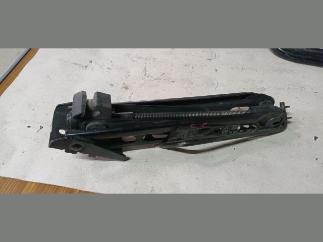 bontott OPEL CORSA C Emelő