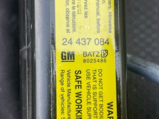 bontott OPEL CORSA C Emelő