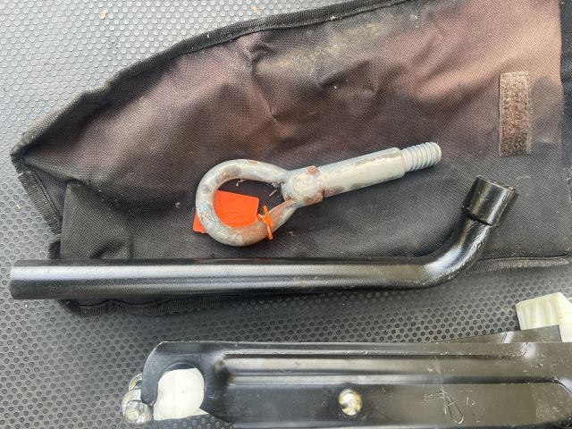 bontott OPEL CORSA C Emelő