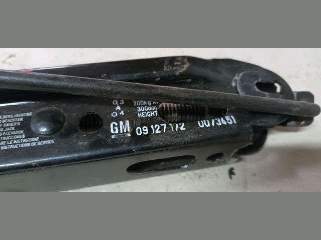 bontott OPEL CORSA C Emelő