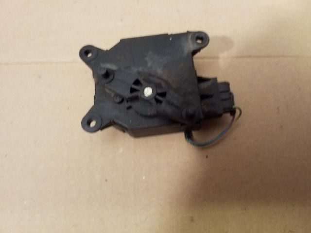 bontott OPEL CORSA C Fűtés Állító Motor