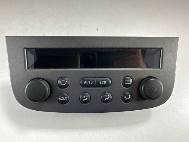 bontott OPEL CORSA C Fűtéskapcsoló (digit klímás)