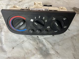 bontott OPEL CORSA C Fűtéskapcsoló (manuális klímás)