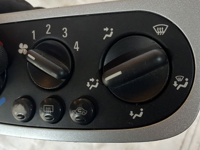bontott OPEL CORSA C Fűtéskapcsoló (manuális klímás)