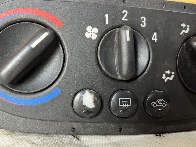 bontott OPEL CORSA C Fűtéskapcsoló (manuális klímás)