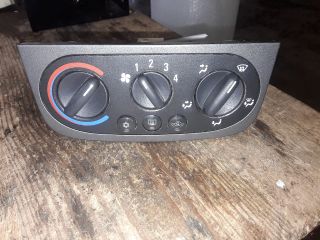 bontott OPEL CORSA C Fűtéskapcsoló (manuális klímás)